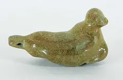 Josephi Audlakeak, Untitled - Side Swimming Seal, green and brown stone carving