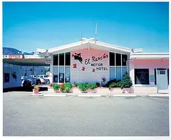 Heather Saitz, El Rancho Motor Hotel #2/3, 2013, colour photograph on paper