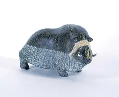 Seepee Ipeelie, Untitled - Muskox, 1994, green stone and bone carving