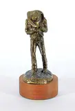 Barbara Jones, Chinook, 1980, bronze sculpture