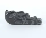 Mike Brown, Frog Pipe, 2003, argillite carving