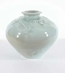 Swimmers by Harlan House, 1985, glazed porcelain, sold May 2015