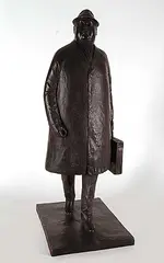 William Hadd McElcheran, Untitled - Smiling Businessman with Briefcase #7/9, 1996, bronze sculpture