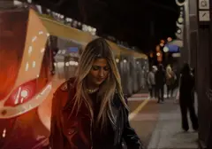 Mariusz Maksel, Klaudia in the concrete world, 2025, 2025, olej, płótno