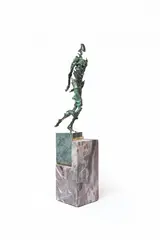 Konrad Antoni Ziółkowski, Iset VI, 2022, brąz, granit, marmur, 6/10