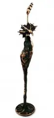 Kobieta z wachlarzem, 2017 by Krzysztof Jankowski, 2017, brąz, sold Aug 2017