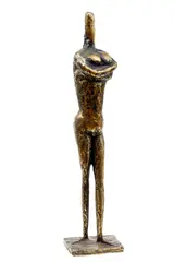 Pavol Tóth, Stojaca žena so založenými rukami, 1970, bronz
