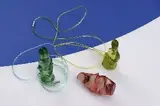 Kristína Španihelová, Tajomstvo III. /brošňa/, 2004, odlievaný epoxid, sklenený obal