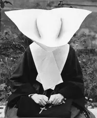 Karol Kállay, Z cyklu Rehoľníčky v Jasove, 1951, čiernobiela fotografia