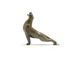 Loet Vanderveen, Lioness, bronze with a brown patina
