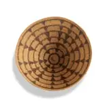 Eveline Ndondi, Nyemba carrying basket, 1991, Combretum zeyheri root (mukenge), for both core and wrapping material with 'Shield with triangles' design
