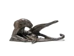Dylan Lewis, Grooming Leopard Maquette II (S118), 1999, bronze with a brown patina