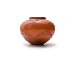 Ian Garrett, Large vessel with incised decoration, 1999, burnished earthenware