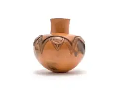 Clive Sithole, Uphiso with geometric bull motifs, incised, burnished and smoke-fired terracotta