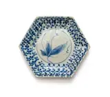 Tim Morris, Hexagonal plate with floral motifs, painted and glazed earthenware