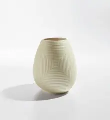 (square 36) by Shio Kusaka, 2018, porcelain, sold May 2019