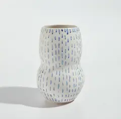 (mark 8) by Shio Kusaka, 2010, porcelain, sold Sep 2019