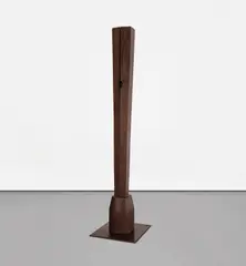 Beverly Pepper, Normanno Column II, 1980, cast iron
