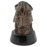 Francisco Eppens Helgueras, Cristo (Trinidad Trifacial), Escultura en bronce en base de madera