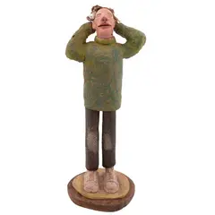 Adolfo Riestra, Untitled, Escultura en barro cocido y policromado en base de madera