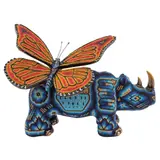 Menchaca Studio, Rinoceronte Mariposa, Escultura en resina con hoja de oro y aplicaciones de chaquiras de cristal, pieza única