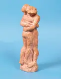Nic Schiøll, Omfavnelse, 1938, Brent leire