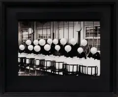 Bernardo Salcedo, Los iluminados, 2005, Mixta de madera, fotografía y aluminio