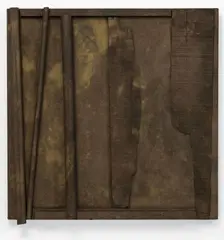 Carlos Rojas, De la serie Mutantes, 1991, Ensamblaje de madera y lienzo con pintura dorada