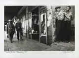 Jürgen Schadeberg, Avoiding the Pass. Johannesburg 1955, archival silver selenium-toned hand-print