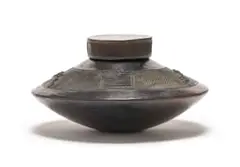 Thembi Nala, Lidded vessel with incised decoration, burnished terracotta with incised decoration