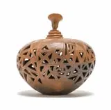 Mpho Mokgatlhe, Vessel with incised decoration, clay