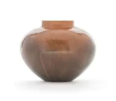 Clive Sithole, Hand-built earthenware vase with incised decoration, burnished terracotta with incised decoration