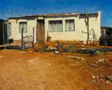 Walter Meyer, Huis met Telefoonhokkie, Kameelmond (House with Telephone Booth, Kameelmond), oil on canvas