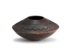 Thembi Nala, Pit-fired earthenware pot with relief and incised patterns