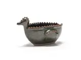 Elizabeth Mbatha, Bird Shaped Vessel, stoneware