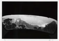 Gary Van Wyk, Earth, photograph on paper