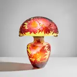Établissements Gallé, "Peony" table lamp, circa 1925, Overlaid and acid-etched glass, bronze