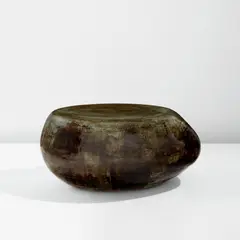 Pierre Yovanovitch, "Candy Pebble" side table, 2021, Glazed ceramic