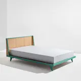 Joaquim Tenreiro, Bed
