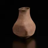 Lucie Rie, Vase with squared body and oval lip