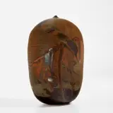 Toshiko Takaezu, "Closed Form"