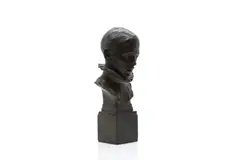 Charles Leonard Hartwell, Untitled, on a marble plinth