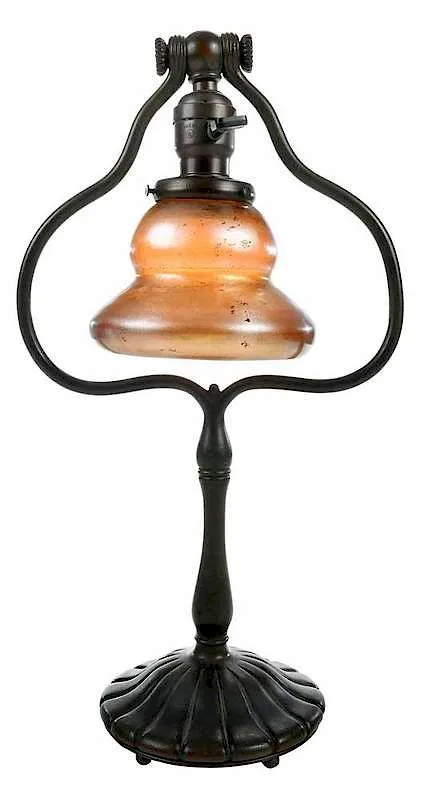 Desk Lamp by Tiffany Studios, patinated bronze base, offered Sep 2018