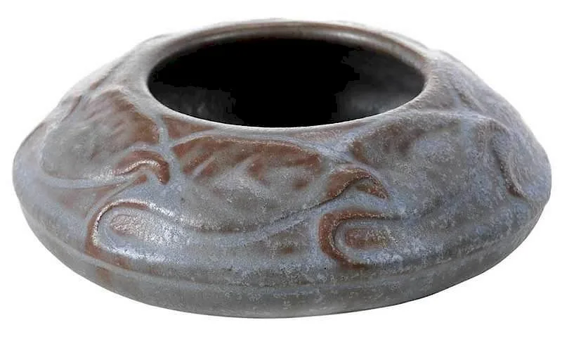 Bowl Dated 1905 by Van Briggle, 1905, mauve glaze over molded art nouveau design of repeating overlapping leaves, sold Nov 2017