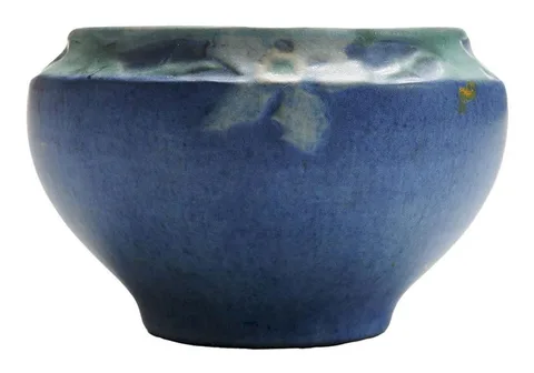 Newcomb Pottery, Vase, 1926, matte glaze in shades of blue and green