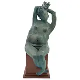 Javier Marín, Mujercita verde, 1989, Escultura en barro en base de madera
