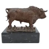 Heriberto Juárez, Toro colorado, Escultura en bronce en base de mármol