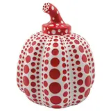 Pumkin - Red and white by Yayoi Kusama, Escultura en resina laqueada sin número de tiraje, offered Jul 2024