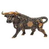 Menchaca Studio, Toro Dorado, Escultura en bronce patinado con aplicaciones de chaquiras de cristal, pieza única