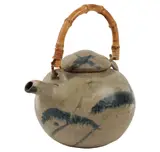 American/Japanese 1922-2011, Teapot by Toshiko Takaezu, 1922, sold Jan 2026